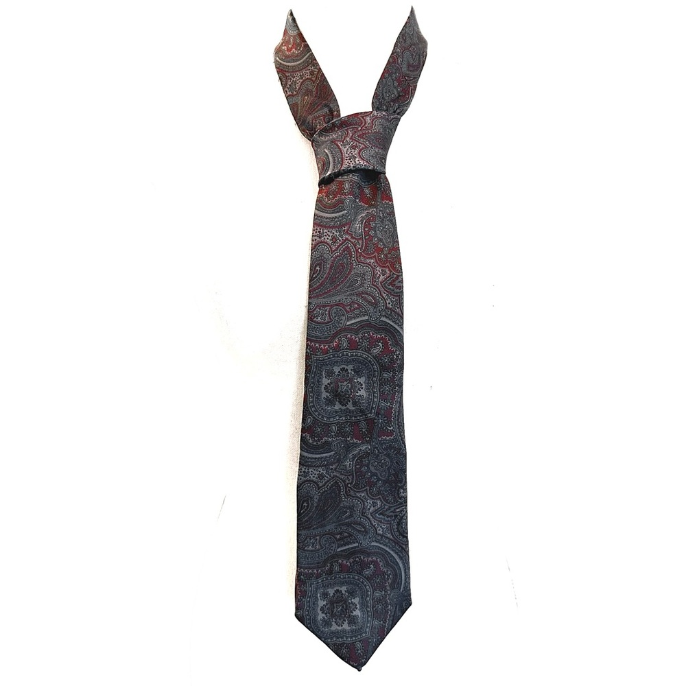 Vintage Dior Men’s Silk Blue and Red Paisley Tie